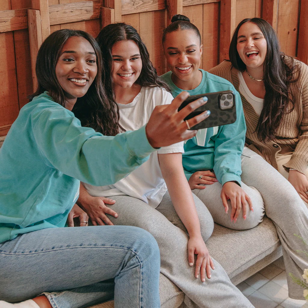 Divi Crewneck - Image 4